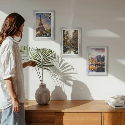 Zidna galerija slika Eiffelov toranj, venecijanski kanali i ulice Amsterdama