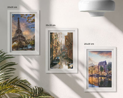 Zidna galerija slika Eiffelov toranj, kanali Venecije i ulice Amsterdama