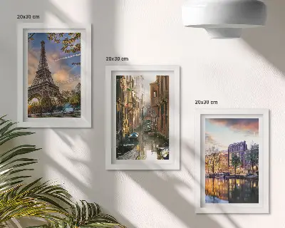 Zidna galerija slika Eiffelov toranj, venecijanski kanali i ulice Amsterdama