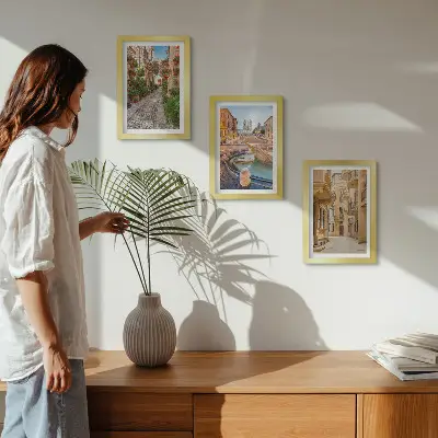 Zidna galerija slika šarmantne ulice i fontane u slikovitoj arhitekturi