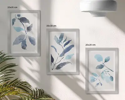 Set od 3 slike u okviru plavo lišće na svijetloj pozadini u akvarel stilu