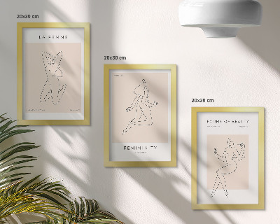 Set 3 slike u okviru Linearne siluete žena na minimalističkim plakatima