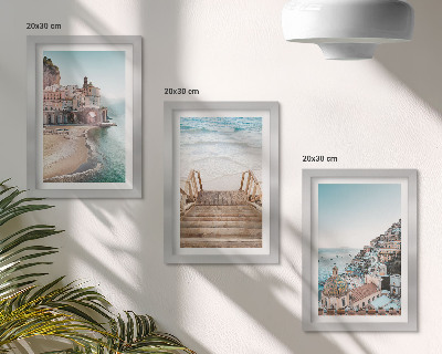 Komplet slika u okviru Ljetni pastelni pogledi s primorskom arhitekturom i plažom