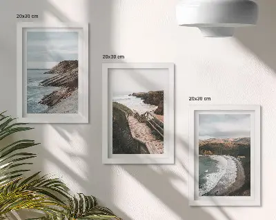 Komplet slika u okviru pogled na more s liticama i pejzažom plaže