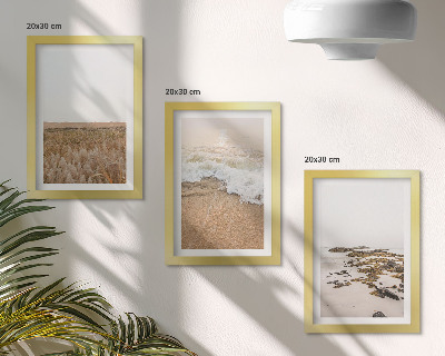 Zidna galerija slika Plaža s valovima i morskim kamenjem ljeti