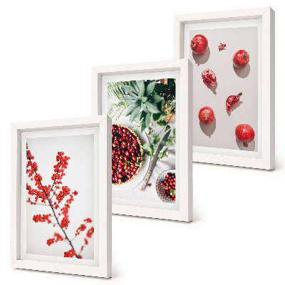 Set 3 slike u okviru Crveno voće i biljke u minimalističkom stilu