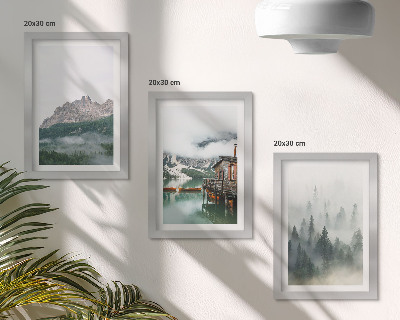 Komplet slika u okviru Planine, jezero, vikendica i magla u šumi