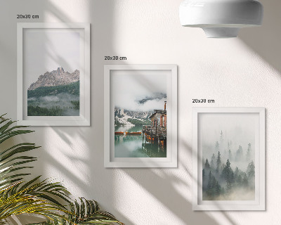 Komplet slika u okviru Planine, jezero, vikendica i magla u šumi