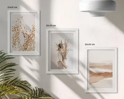 Zidna galerija slika s biljnim motivima u rustikalnom boho stilu