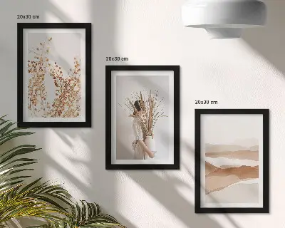 Zidna galerija slika s biljnim motivima u rustikalnom boho stilu
