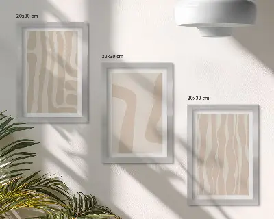 Zidna galerija slika s motivima apstraktnih uzoraka i minimalističkih oblika u boho stilu