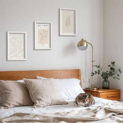 Set 3 slike u okviru Minimalistički botanički dizajn motiva