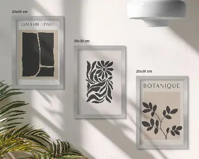 Zidna galerija slika s motivima apstraktnih biljnih uzoraka i geometrijskih oblika