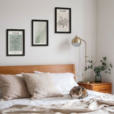 Set 3 slike u okviru Cvijeće u vazi u modernom i minimalističkom stilu