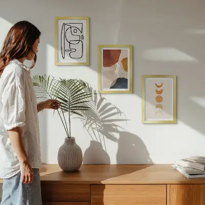 Zidna galerija slika apstraktni oblici i boje moderni ukrasi