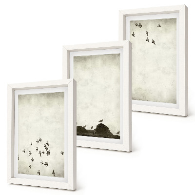 Set 3 slike u okviru Ptice u letu oslikane minimalističkim stilom