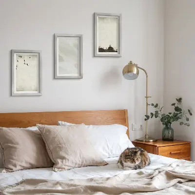 Set 3 slike u okviru minimalistički motivi s pticama, kamenjem i potezima kista
