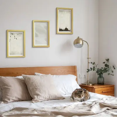 Set 3 slike u okviru minimalistički motivi s pticama, kamenjem i potezima kista