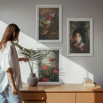 Set od 3 slike u okviru starinsko cvijeće s motivom mačaka i prirode