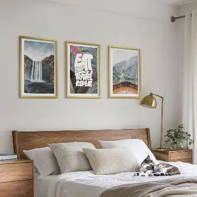 Slika triptih na platnu vodopad, planine i brod u okviru