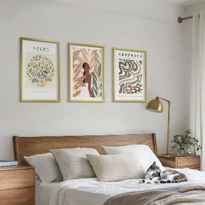 Boho pastelni minimalistički posteri triptih u okviru