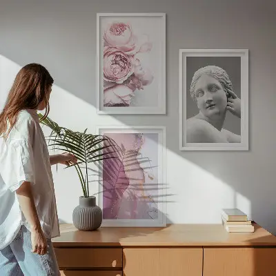 Apstraktna skulptura žene od božura set od 3 slike u okviru