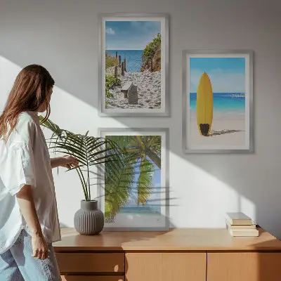 Set od 3 slike u okviru s motivom plaže, valova i palmi