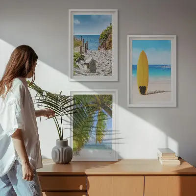 Set od 3 slike u okviru s motivom plaže, valova i palmi