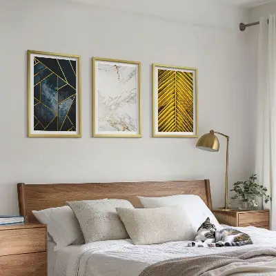 Zidna galerija s geometrijskim uzorcima i vegetacijom