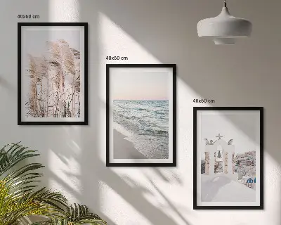 Zidna galerija s motivima biljaka, morskih valova, pogleda i kuća