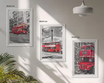 Set 3 slike Crveni autobusi u Londonu u okviru