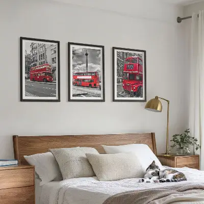Set 3 slike Crveni autobusi u Londonu u okviru