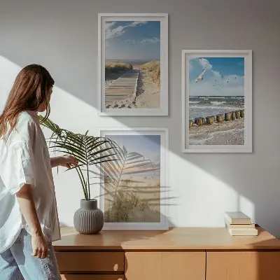 Triptih u okviru plaža s pijeskom, valovima, nebom i pticama