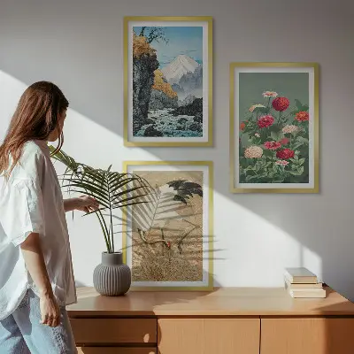 Set od 3 slike u okviru planinski krajolik s rijekom cvijećem i ždralovima