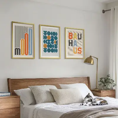 Zidna galerija geometrijski uzorci u stilu Bauhausa