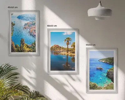Zidna galerija palme uz more i plava voda