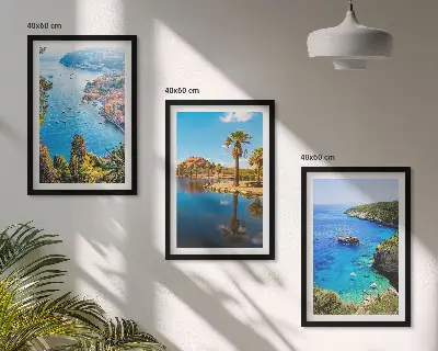 Zidna galerija palme uz more i plava voda