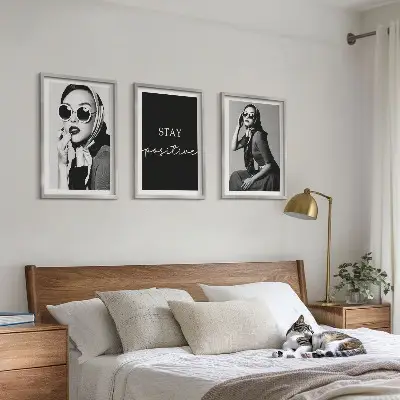 Zidna galerija elegantni portreti žena s naočalama