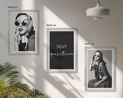 Zidna galerija elegantni portreti žena s naočalama