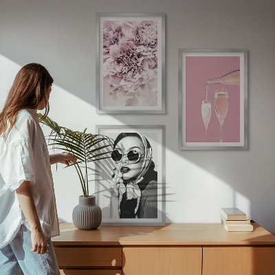 Set 3 slike u okviru Ružino cvijeće i elegantna dama