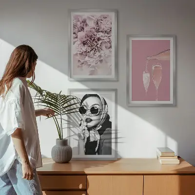 Ružino cvijeće i elegantna dama set od 3 slike u okviru