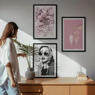 Ružino cvijeće i elegantna dama set od 3 slike u okviru