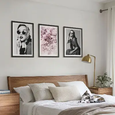Elegantni portreti žena s cvijećem triptih u okviru