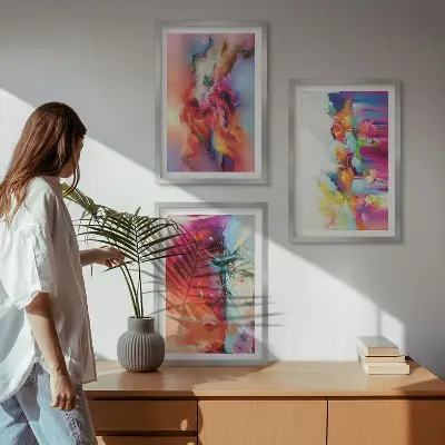 Šarene apstrakcije forme triptih u okviru
