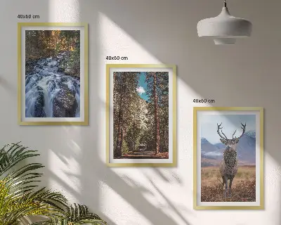 Zidna galerija s motivom vodopada, šume, planine i jelena u prirodi