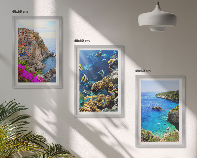 Set 3 slike u okviru Pogled na more, šarene kuće