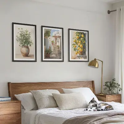 Set od 3 slike u okviru ulica s biljkama i lončanicom limuna