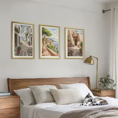 Ulice, kuće, biljke, lonci triptih u okviru