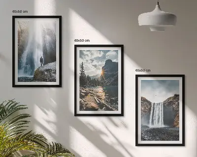 Triptih Slapovi slika s motivom planinskog krajolika u okviru