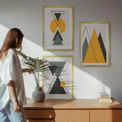 Apstraktni geometrijski oblici triptih u okviru